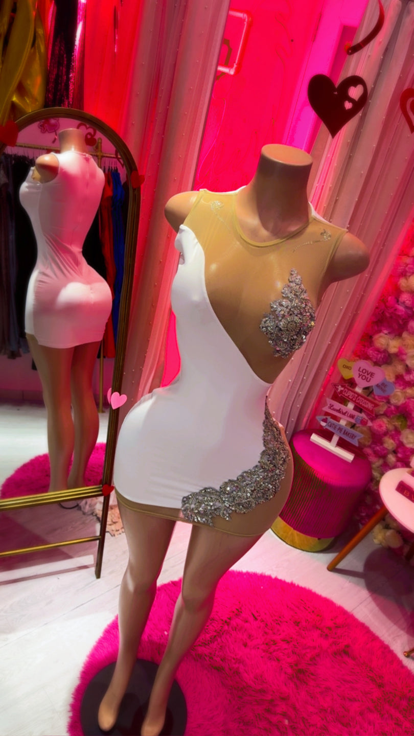 Katalina Love Dress 🤍👑